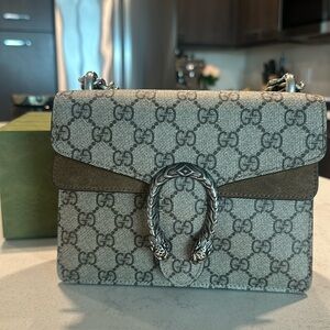 Gucci DIONYSUS GG SUPREME MINI BAG